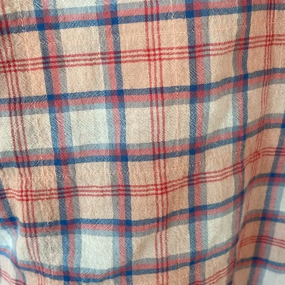 Eddie Bauer women’s cotton short sleeve button up v neck shirt. Size xl. - Picture 11 of 11